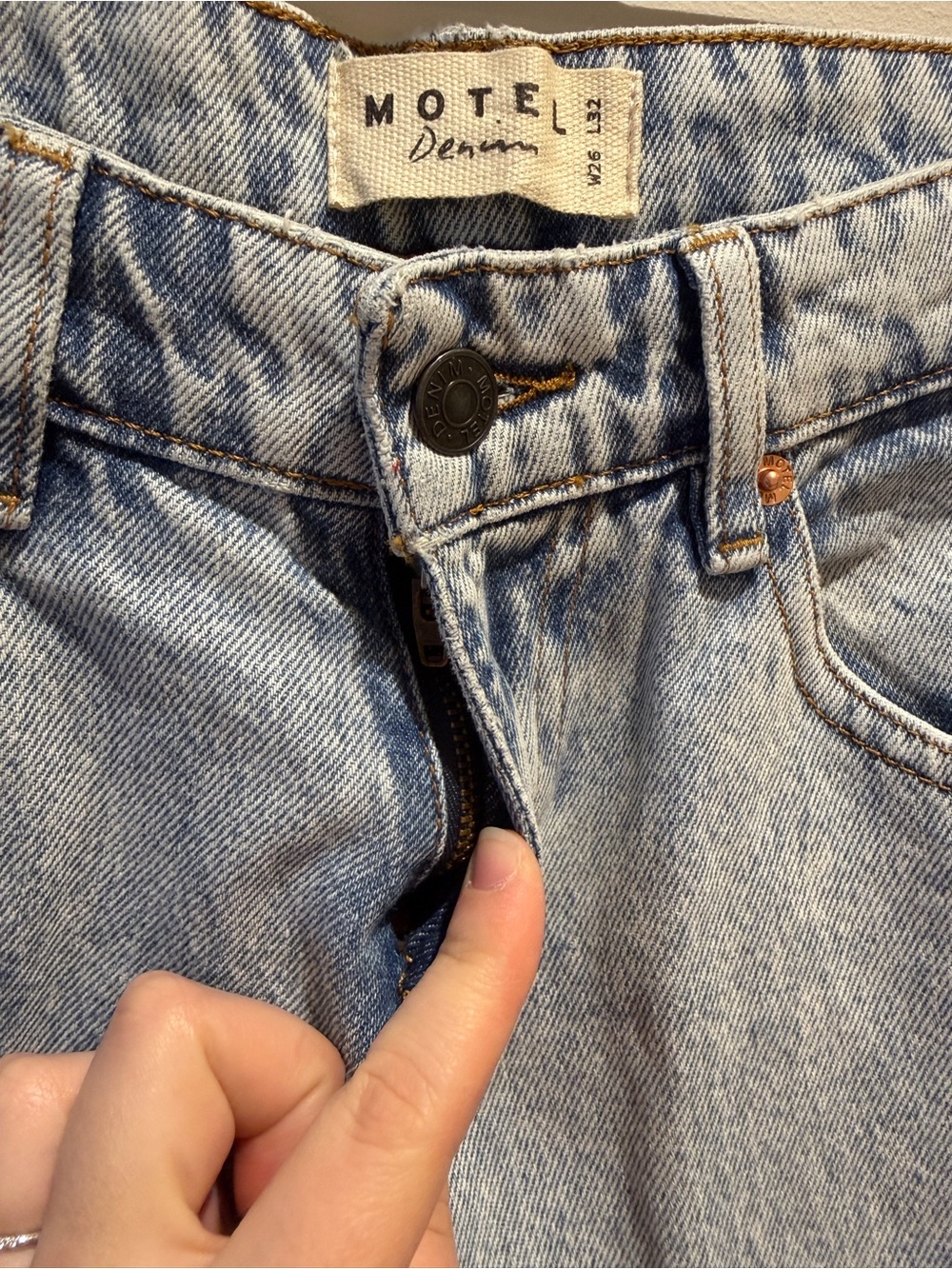 Motel Rocks Roomy Extra Wide Low Rise Jeans size 26 - Picture 6 of 11